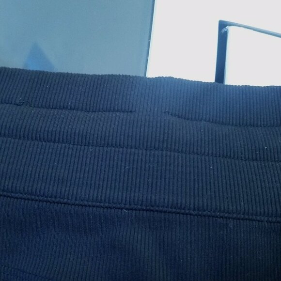 Lululemon Dance Studio Women's 4 XS Crop Black Capri Short Striped Ruffle Pants - Picture 14 of 14